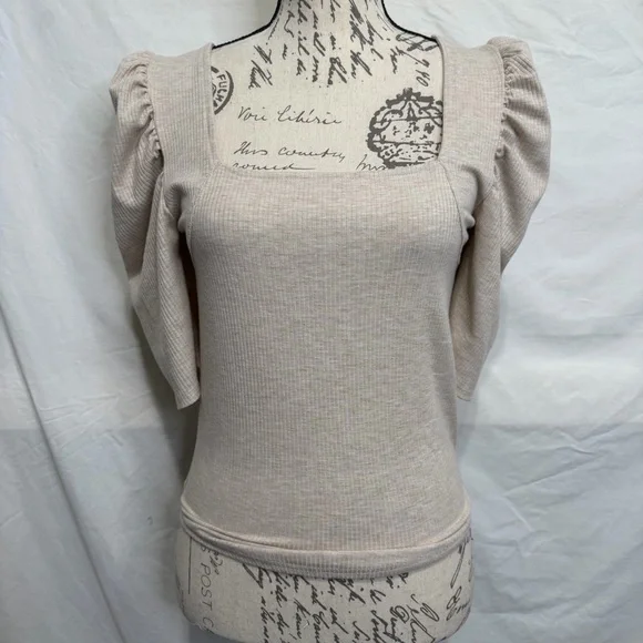 We The Free Ribbed Square Neck Top with Puffed Sleeves Tag Size L - Runs small - Picture 2 of 10